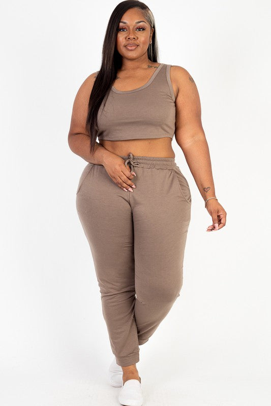 plus size set, women's plus size set, women's plus size fashion, women's fashion, plus size joggers, 2024 plus size fashion, fashion nova, pretty little thing, plus size jogger set, 