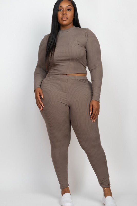 plus size set, women's plus size set, women's plus size fashion, women's fashion, plus size joggers, 2024 plus size fashion, fashion nova, pretty little thing, plus size jogger set, 