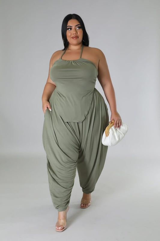 plus size set, women's plus size set, women's plus size fashion, women's fashion, plus size joggers, 2024 plus size fashion, fashion nova, pretty little thing, plus size jogger set, 