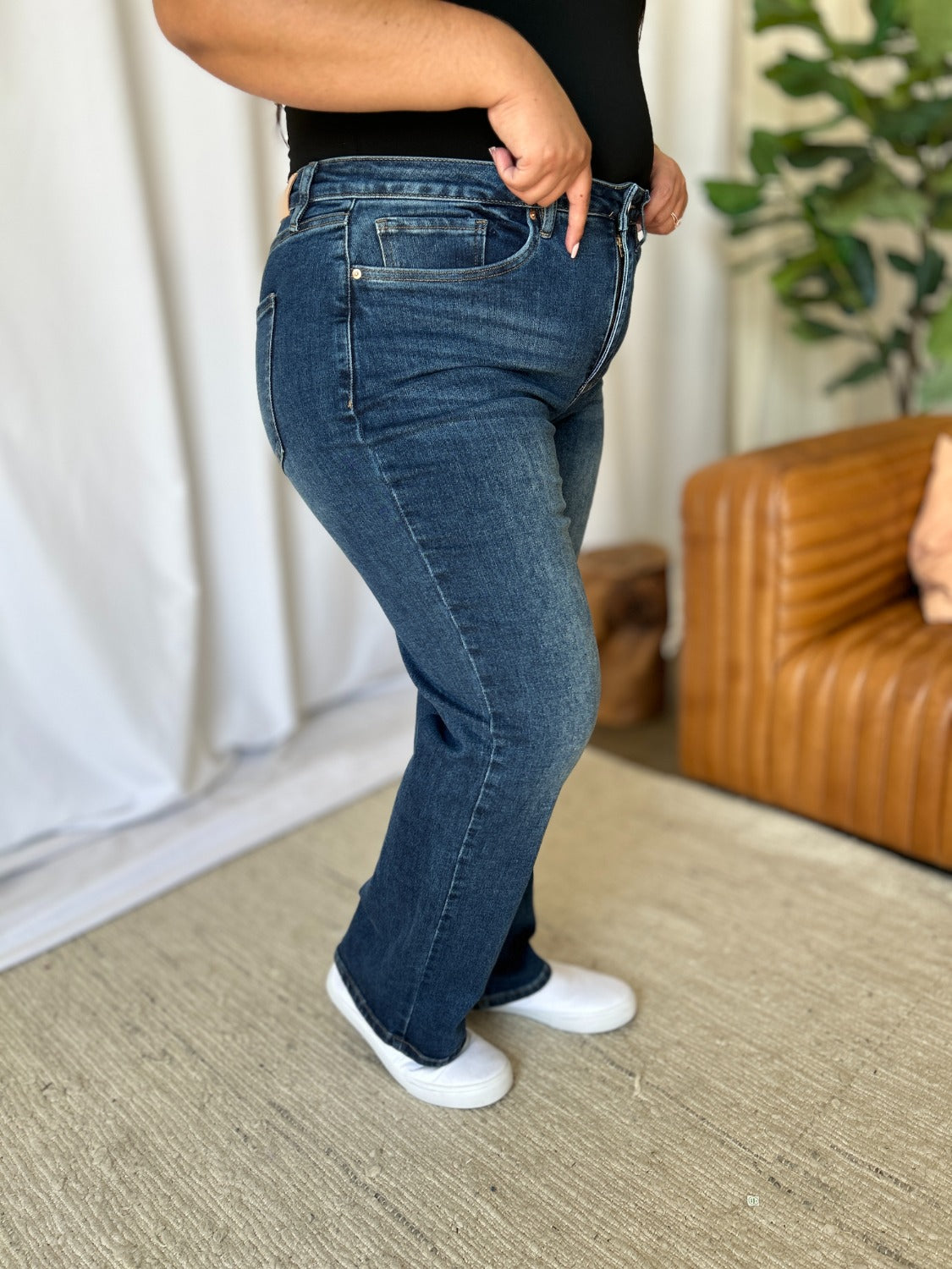 High Rise Straight Tummy Control Jeans